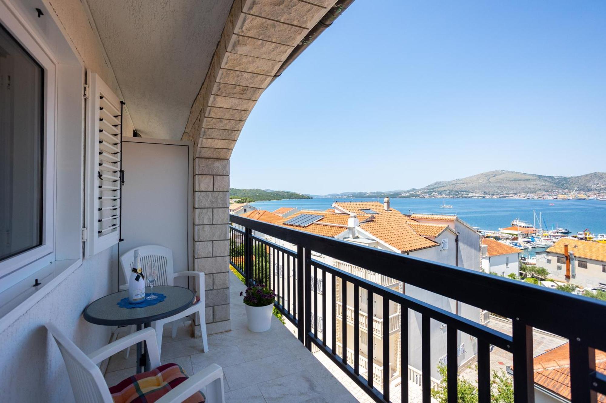 Villa Marina Okrug Gornji Habitación foto